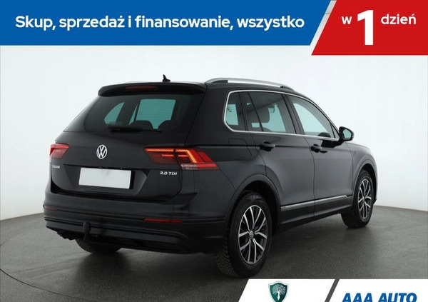 Volkswagen Tiguan cena 78000 przebieg: 192371, rok produkcji 2017 z Szprotawa małe 301